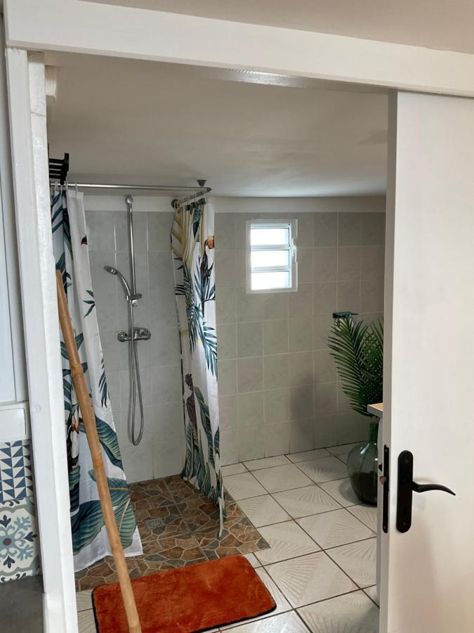 La Kaz Hibiscus, Jacuzzi Prive Villa Le Tampon Exterior foto